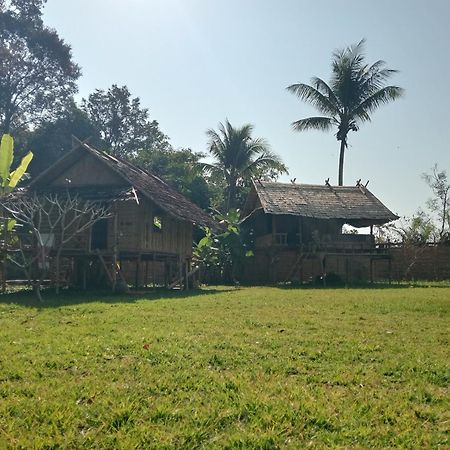 Vangvieng Ruby'Homestay Vang Vieng Exterior foto